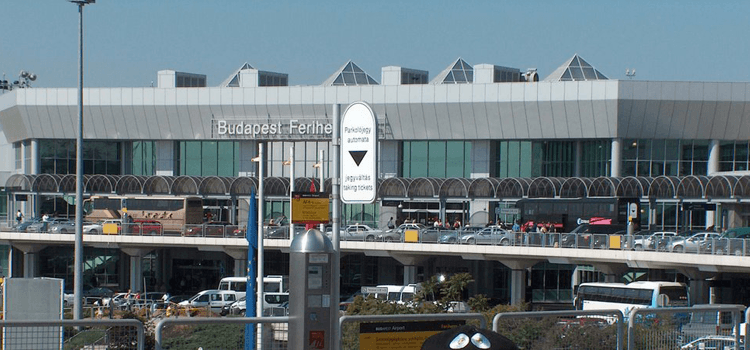 Aeropuerto de Burdeos: cómo ir al centro y otros consejos